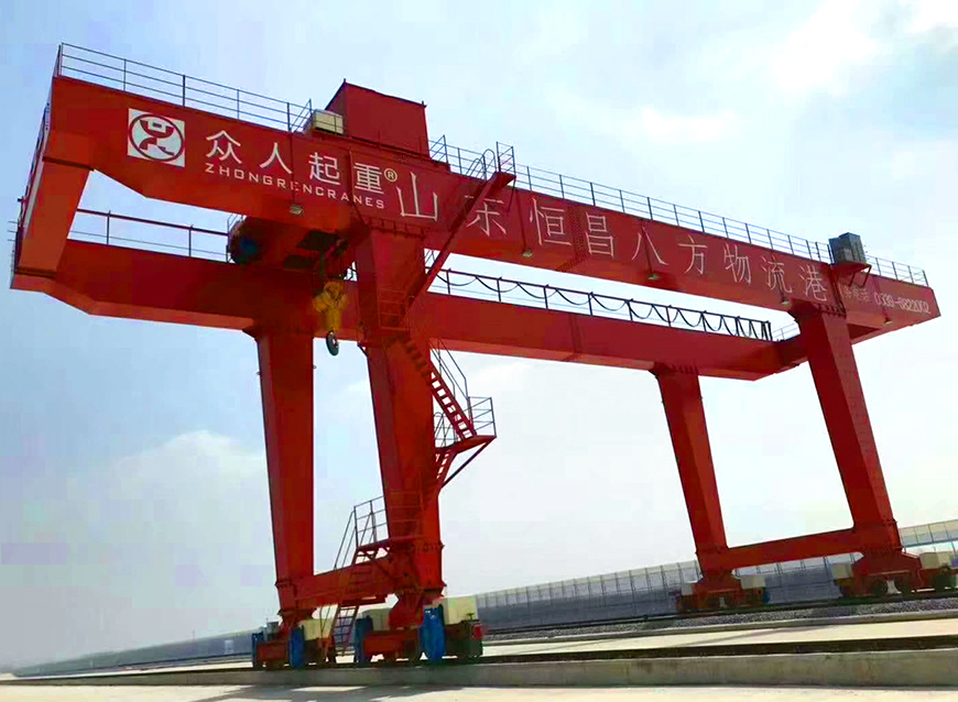 雙主梁門(mén)式起重機(jī)