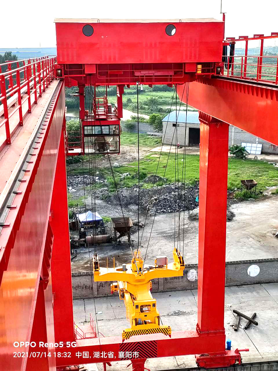 湖北襄陽四達(dá)鐵路貨運集裝箱起重機(jī)項目