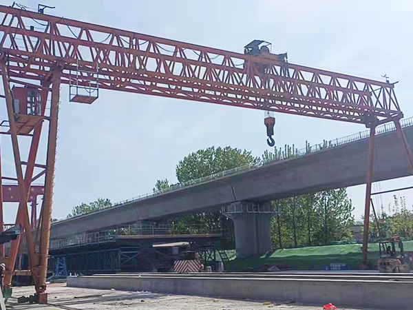 山東萊蕪80t門式起重機(jī)廠家銷售電動(dòng)單梁龍門吊