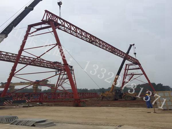 遼寧營(yíng)口龍門吊出租公司龍門吊掃軌器的具體作用